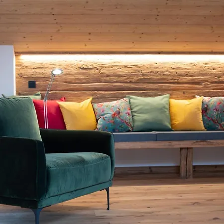 Apartment Viol *